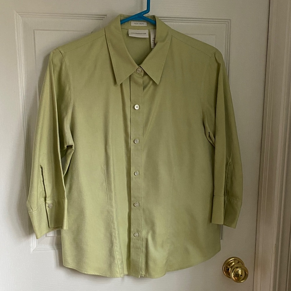 Liz Claiborne Light Green Casual Button Down Shirt